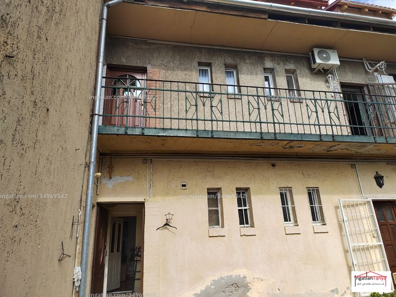 Listing photo
