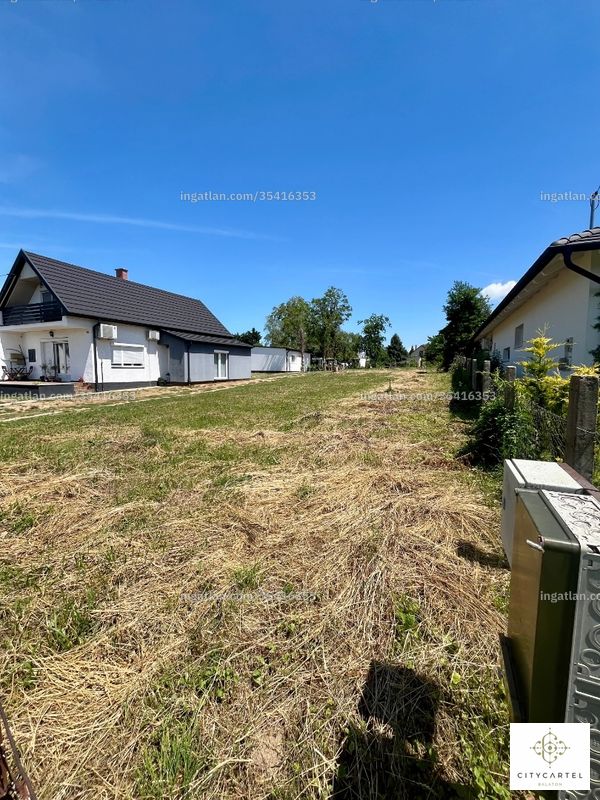 Listing photo