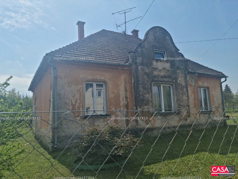Listing photo