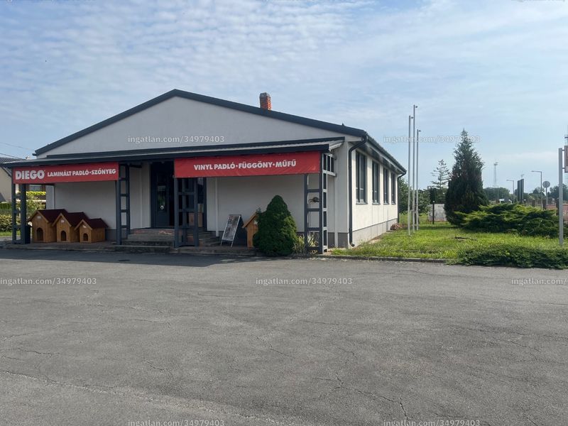 az épület kívülről
