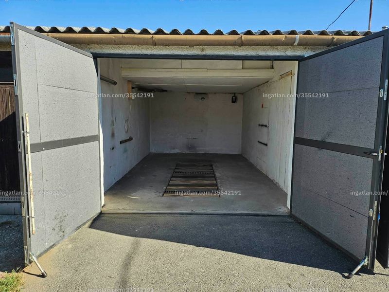 garage