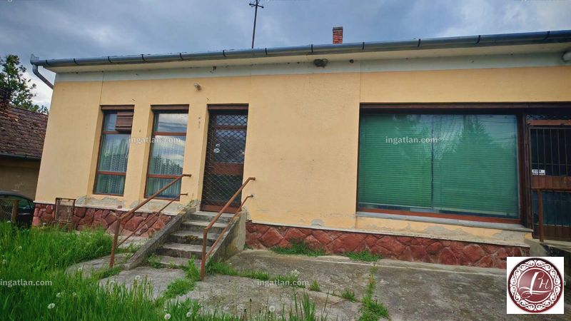 Listing photo