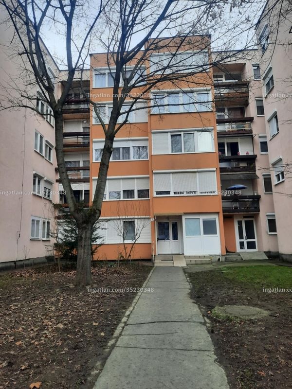 az épület kívülről