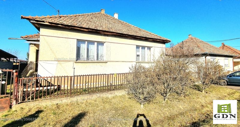 Listing photo