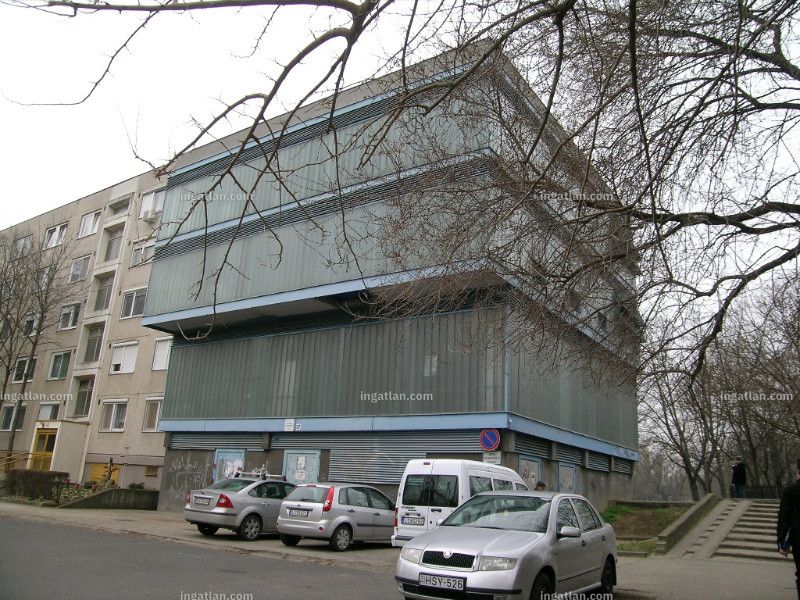 Listing photo
