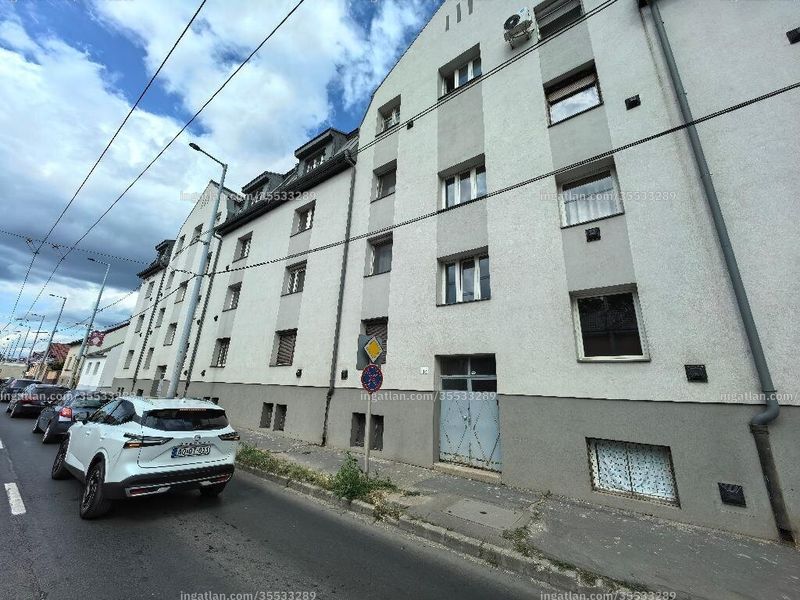 Listing photo