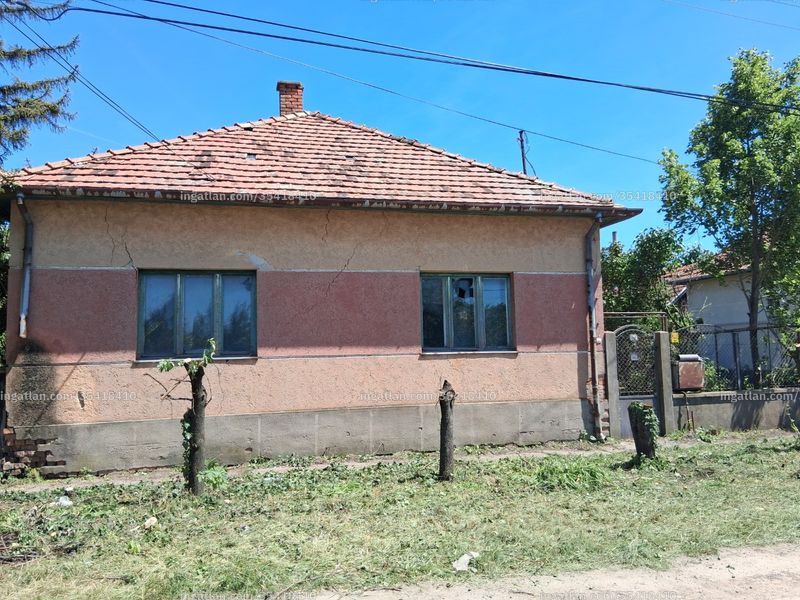 az épület kívülről
