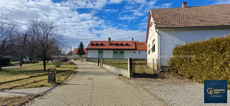 Hirdetés fotója