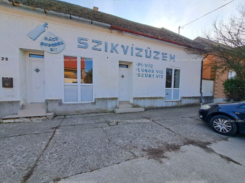 Listing photo