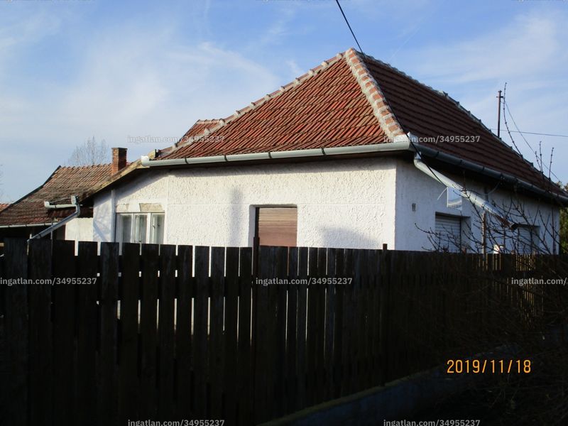 Listing photo