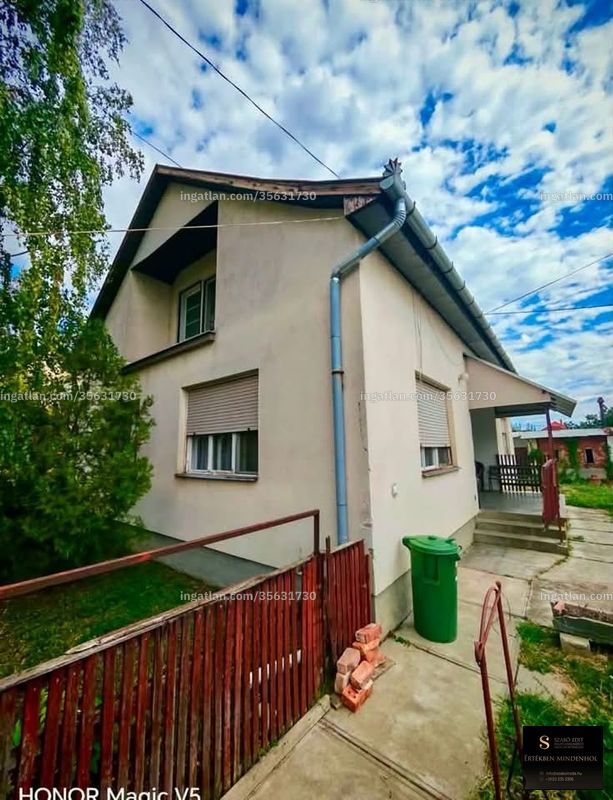 Listing photo