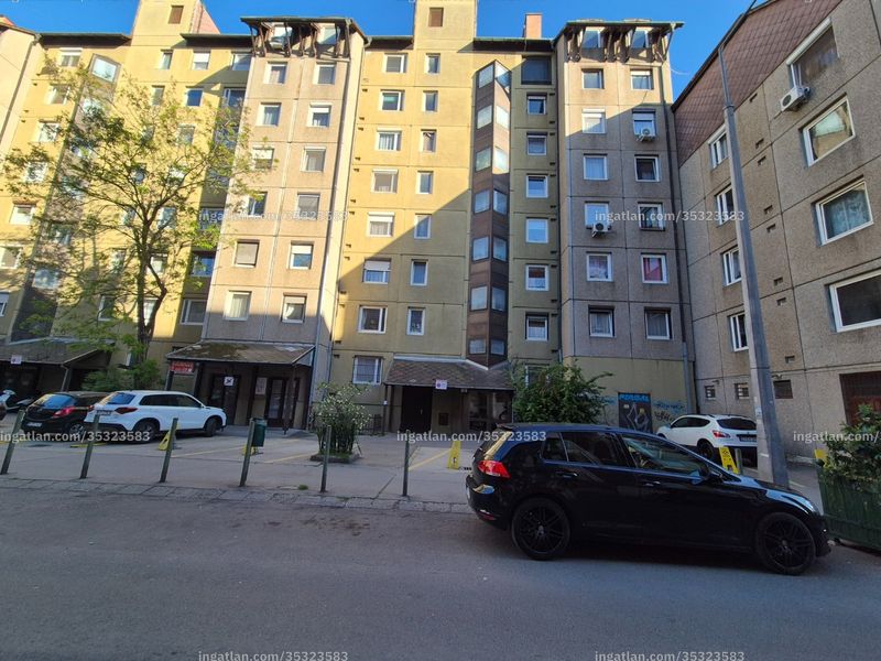 Listing photo