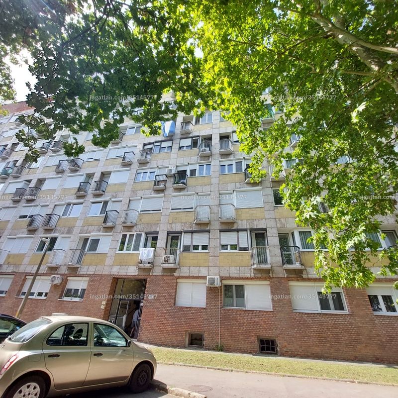 az épület kívülről