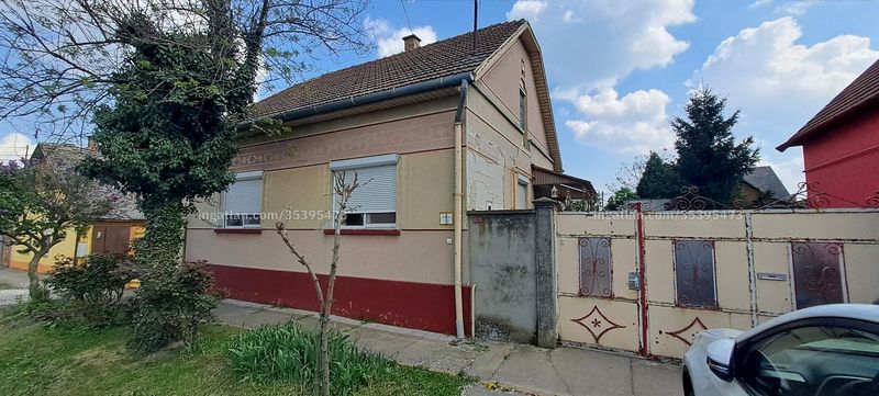 Hirdetés fotója