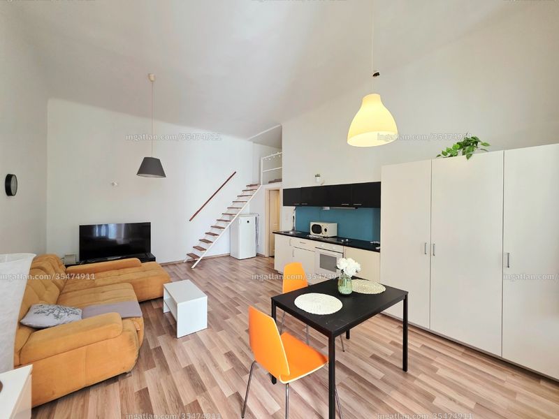 Listing photo
