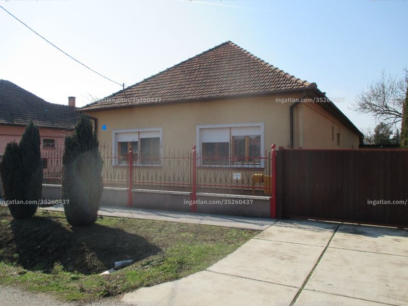 Listing photo