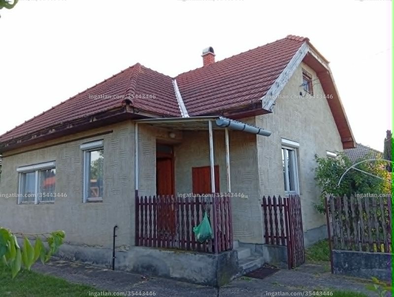 Listing photo