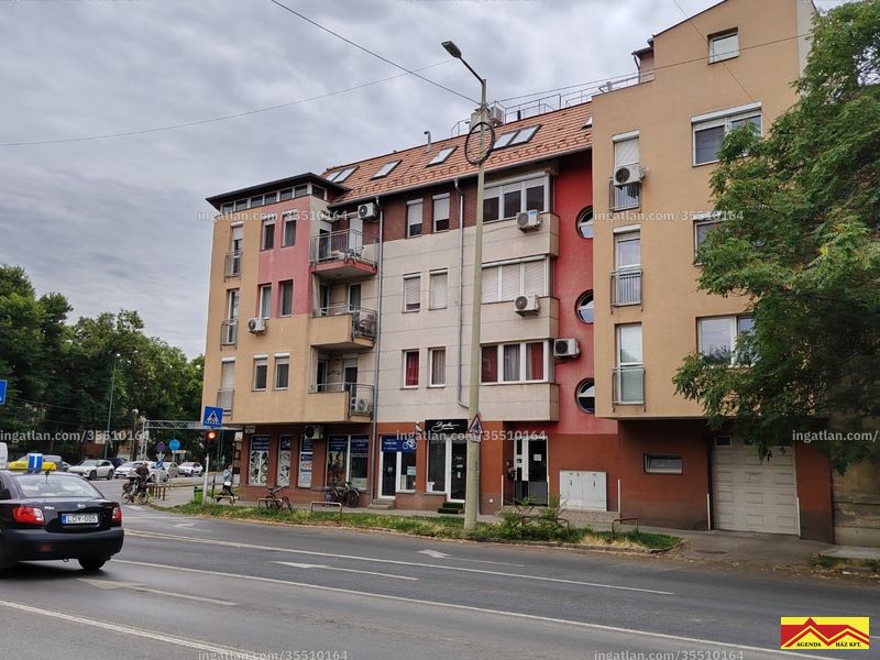 Ingatlan kép