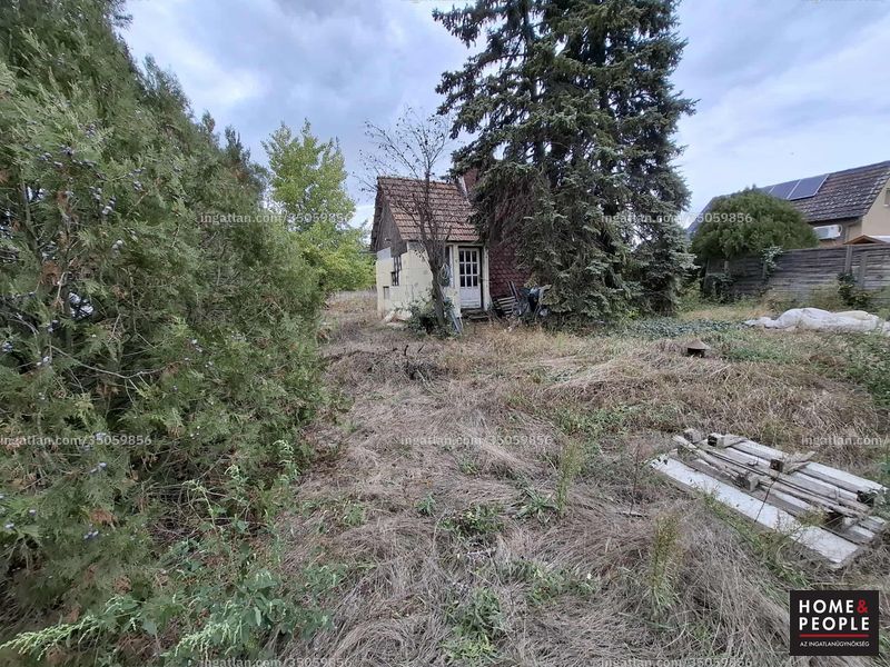 Listing photo