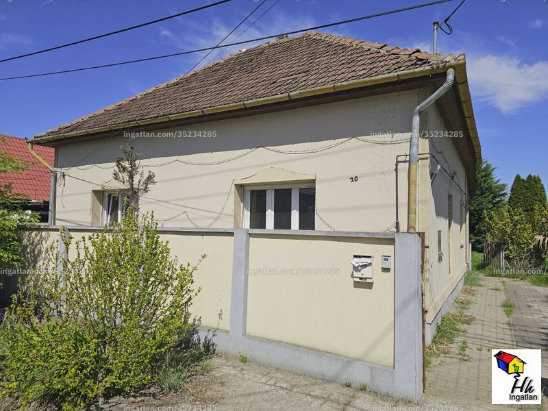 Listing photo