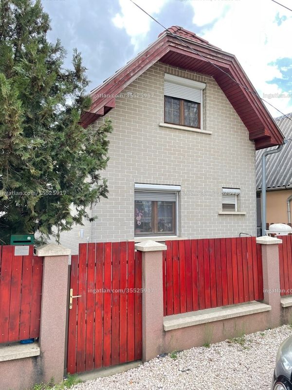 Listing photo