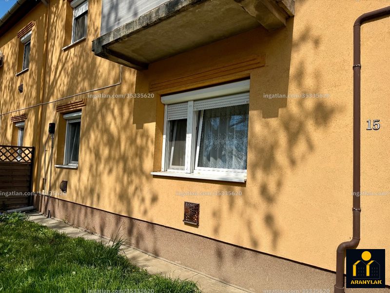 Listing photo