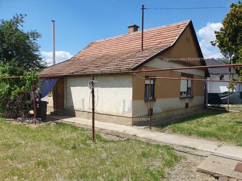 az épület kívülről