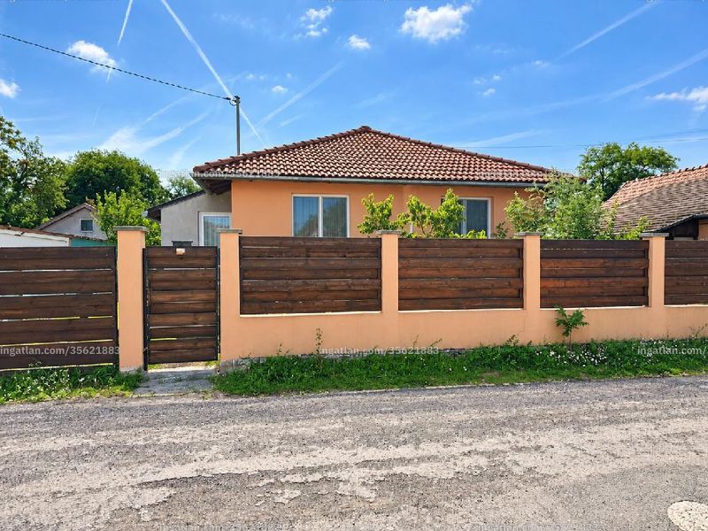 Listing photo