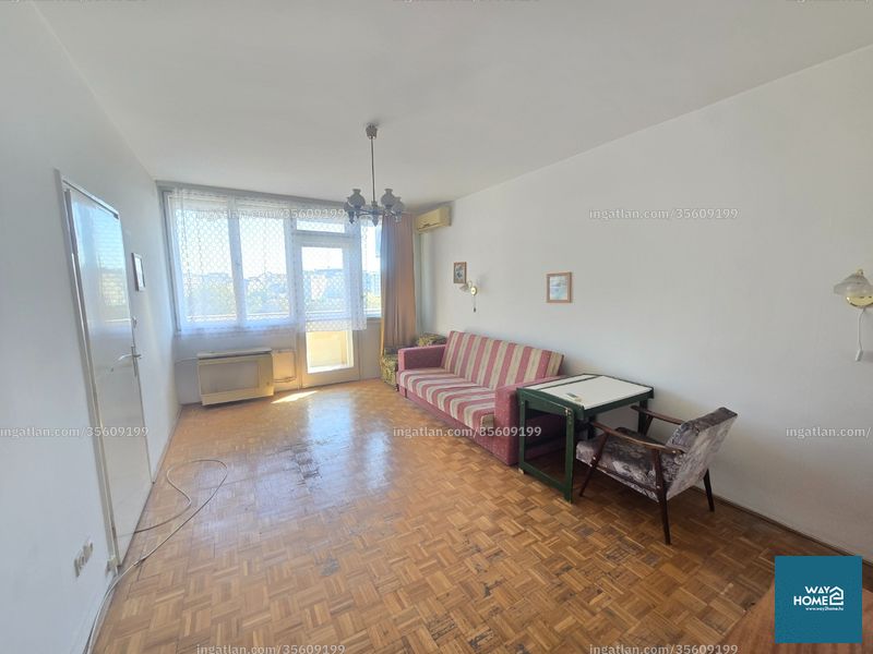 Listing photo