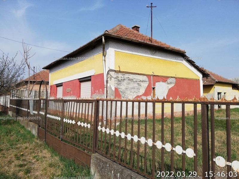 Hirdetés fotója