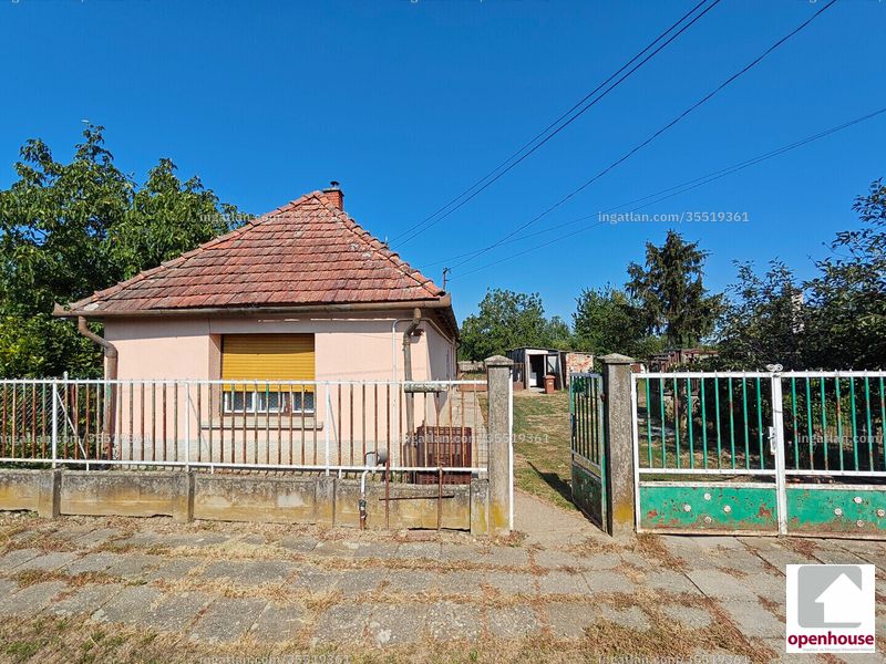 Listing photo