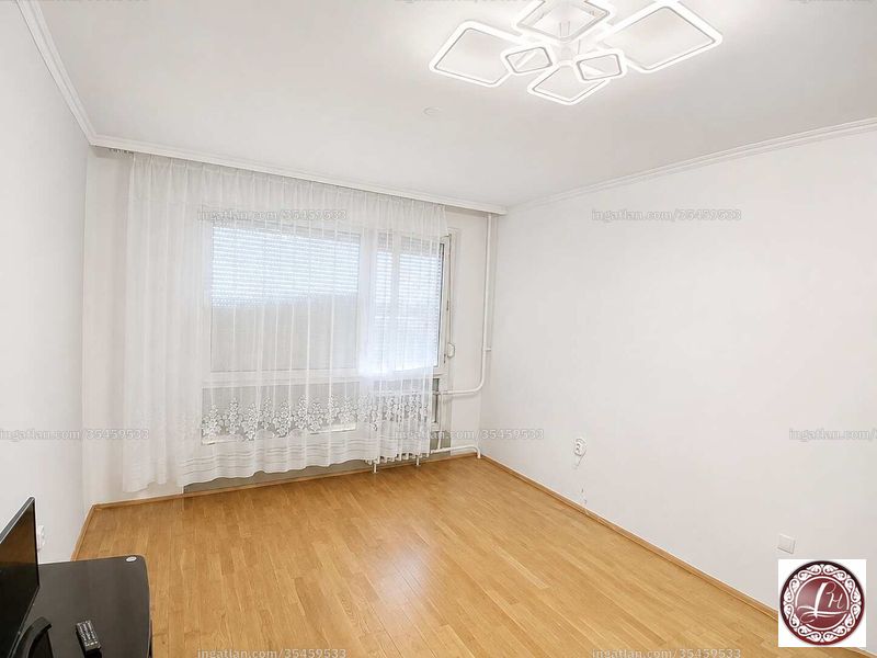Hirdetés fotója