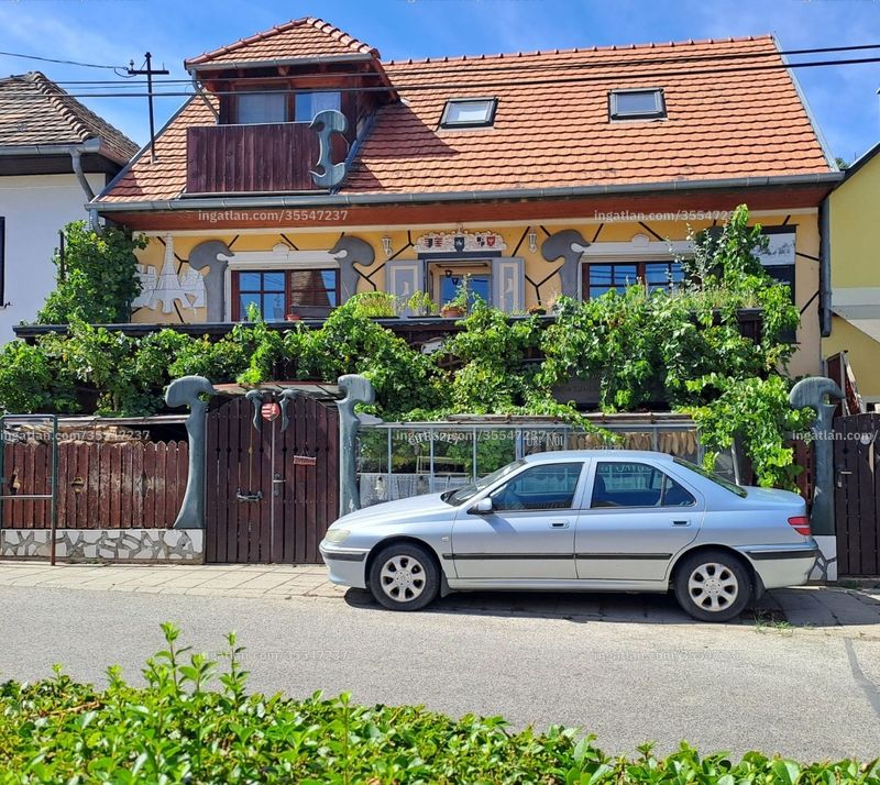 az épület kívülről