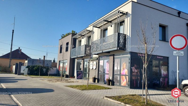 Hirdetés fotója