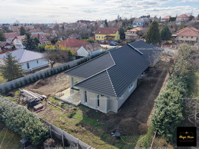 az épület kívülről