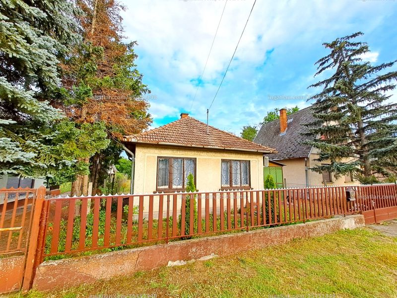 Listing photo