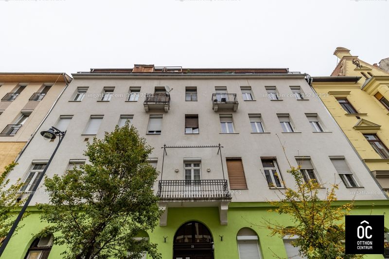 az épület kívülről