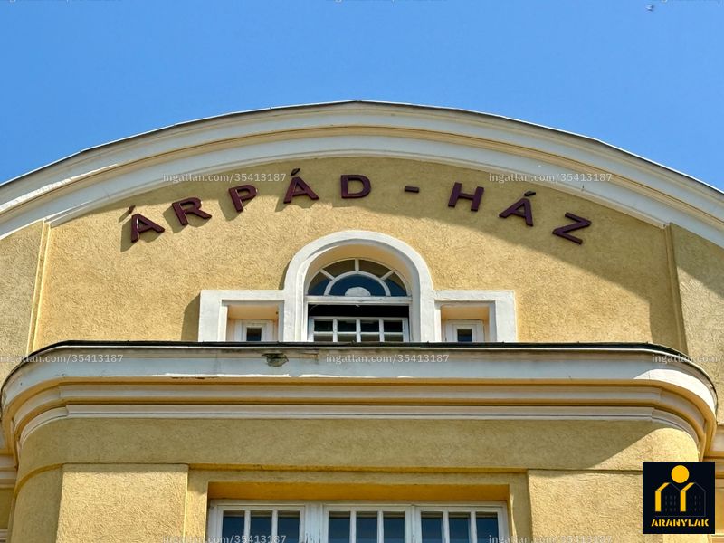 Hirdetés fotója