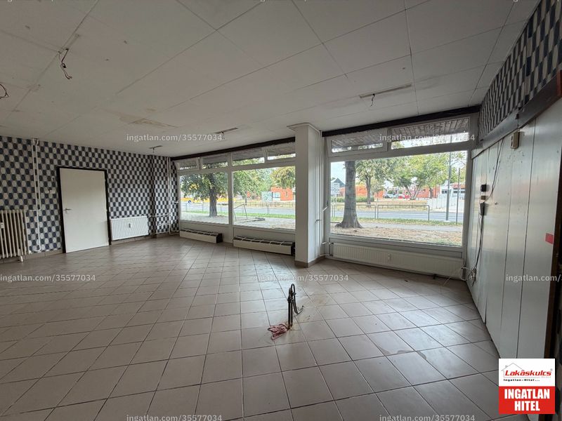 Listing photo