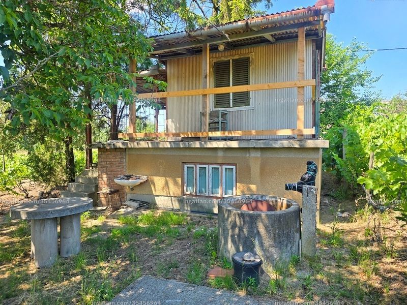 Listing photo