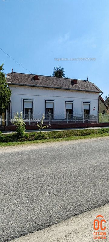 Listing photo