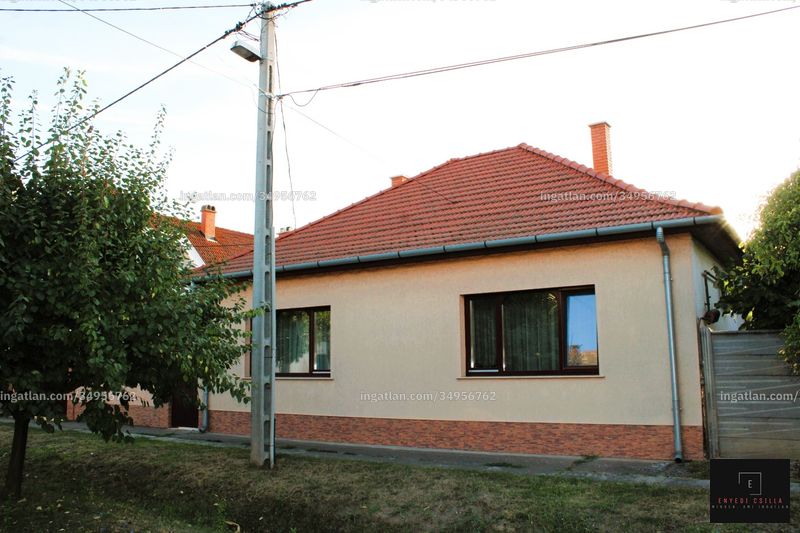 az épület kívülről