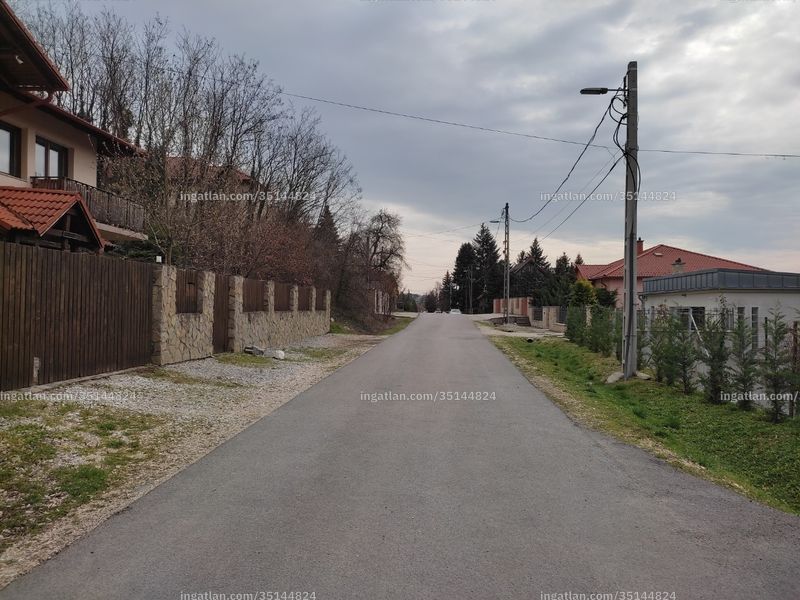 Hirdetés fotója