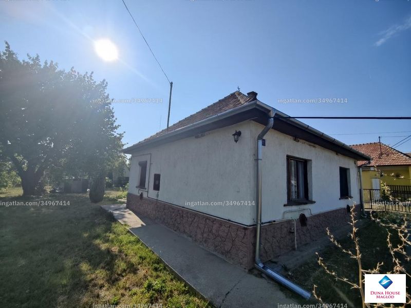 Listing photo