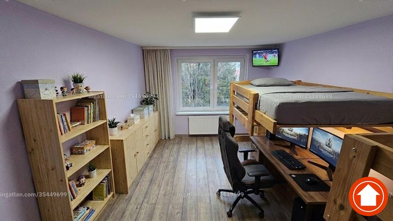 Listing photo