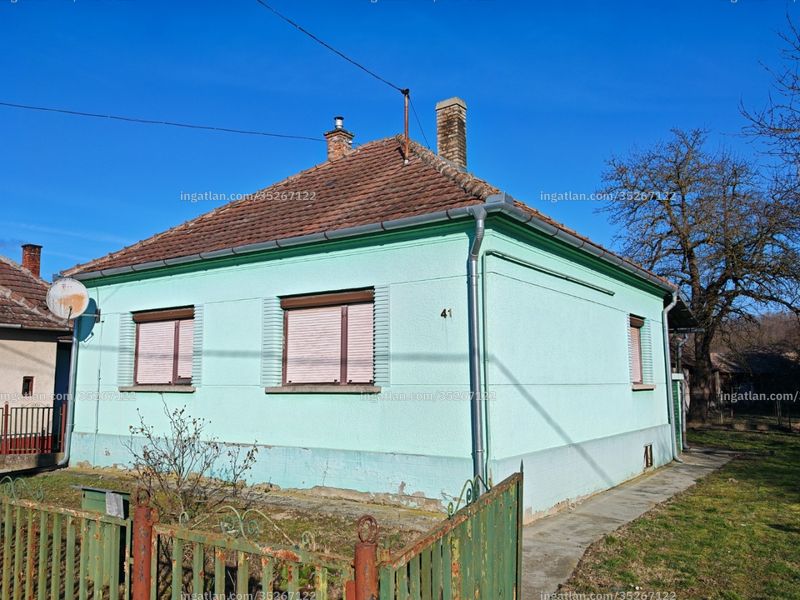 Listing photo