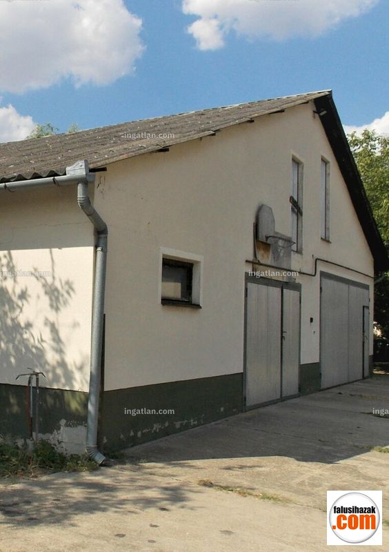 Hirdetés fotója