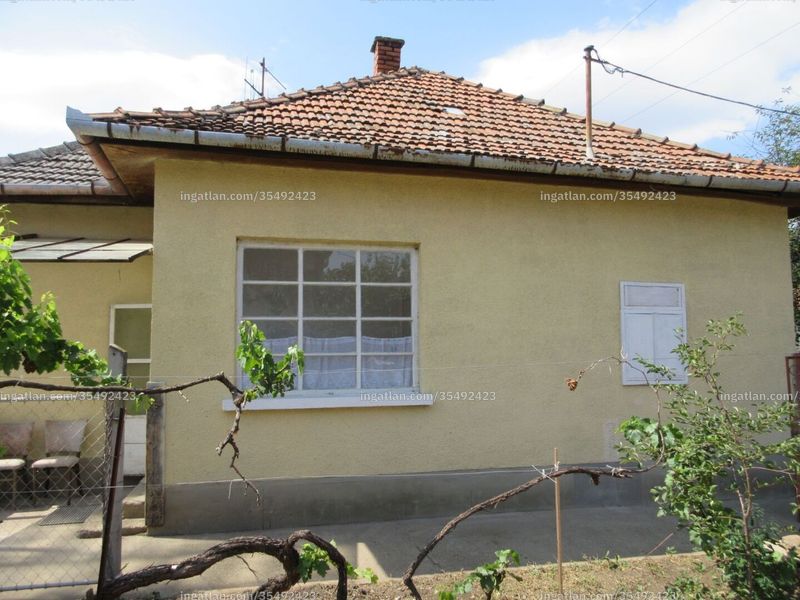 Listing photo