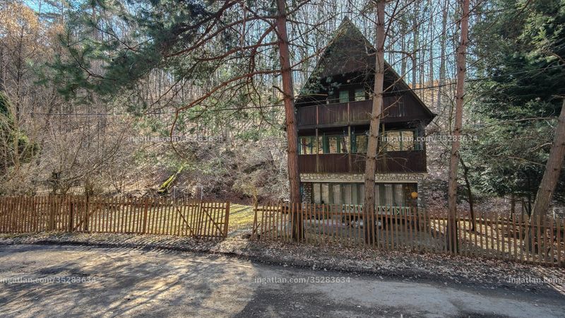 Hirdetés fotója