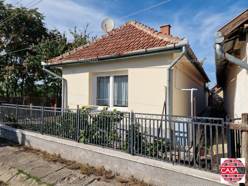 Listing photo